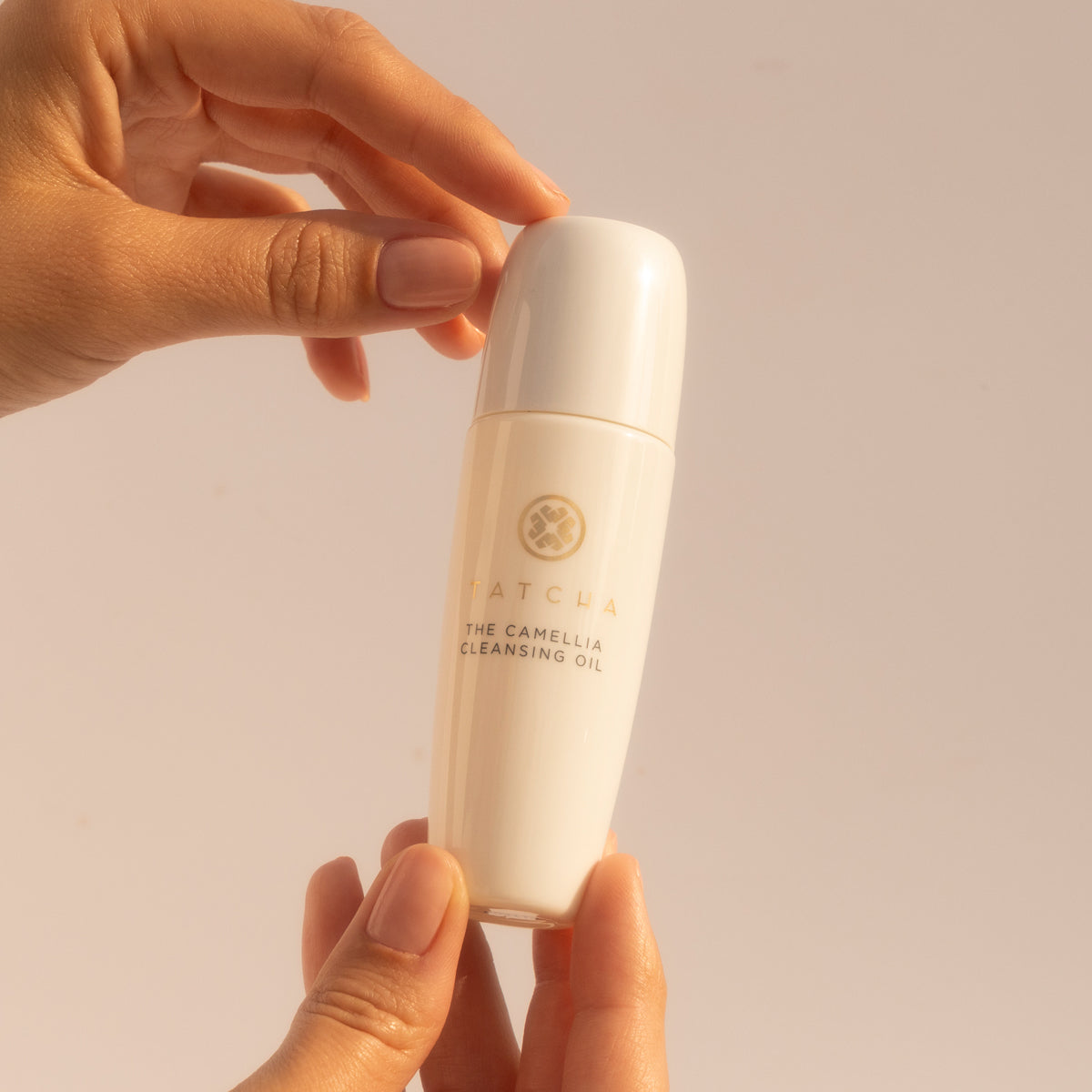 The Camellia Cleansing Oil - Smart Routine Choice