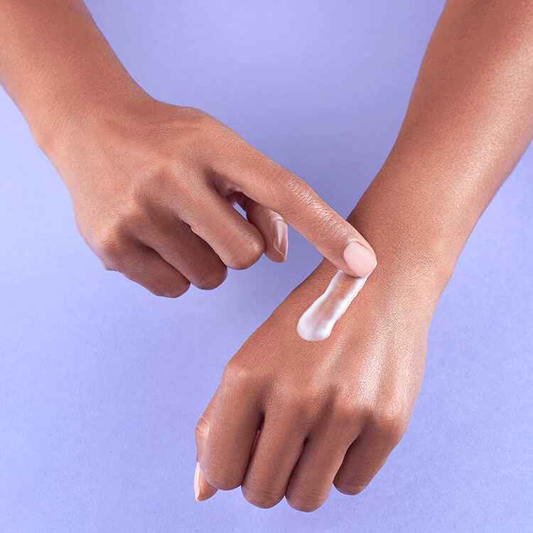 The Dewy Serum - Polished Daily Care