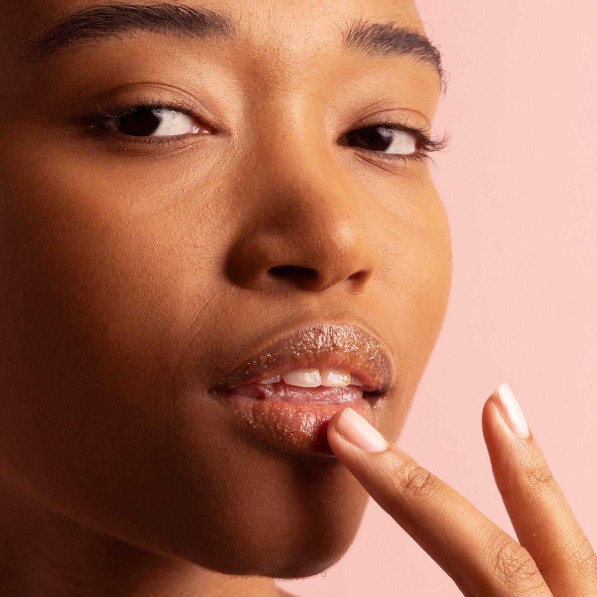 The Kissu Lip Scrub - Polished Daily Care