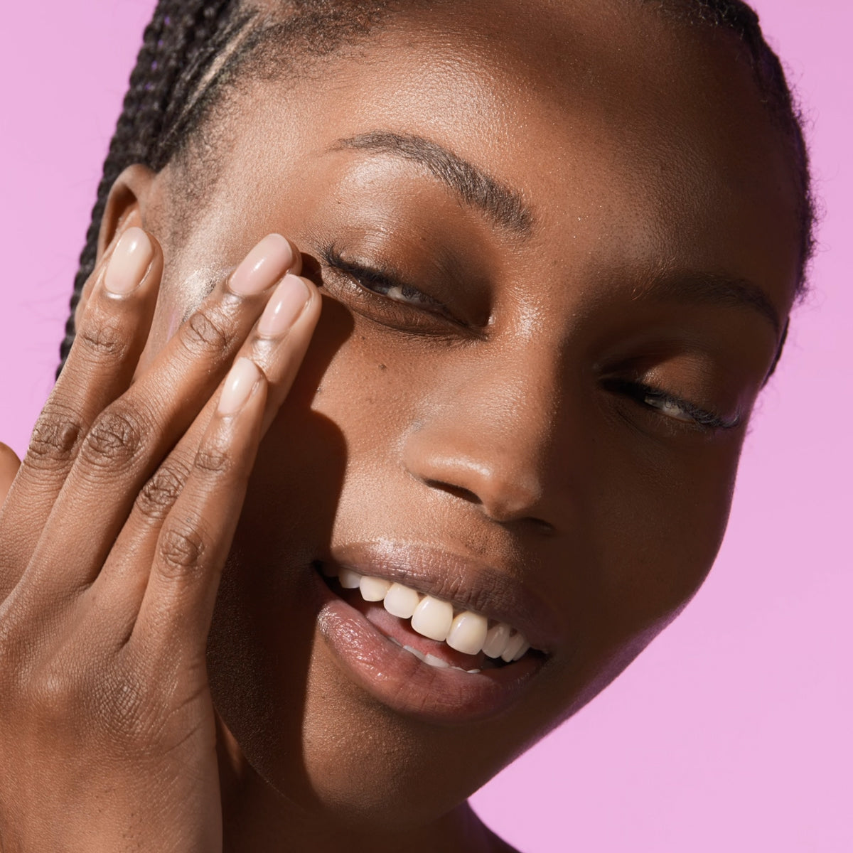 The Silk Sunscreen SPF 50 - Polished Daily Care